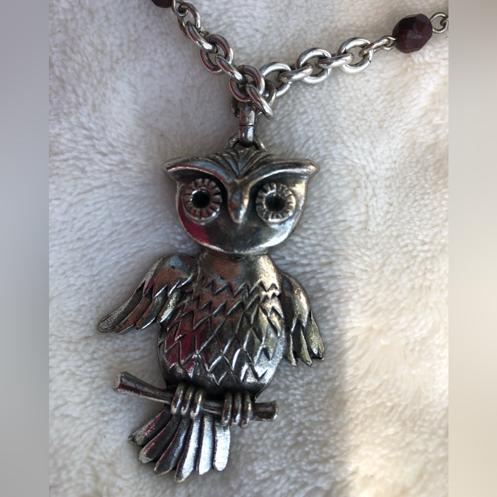 Vintage style owl pendant necklace